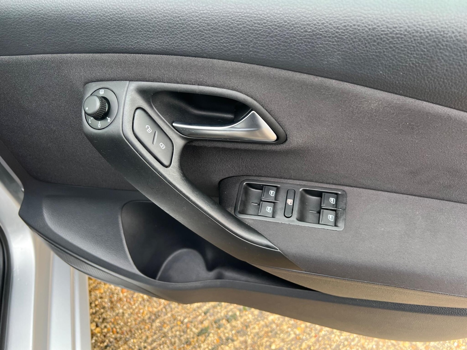 Used Volkswagen Polo 2014 for sale - 77538000: Photo 23