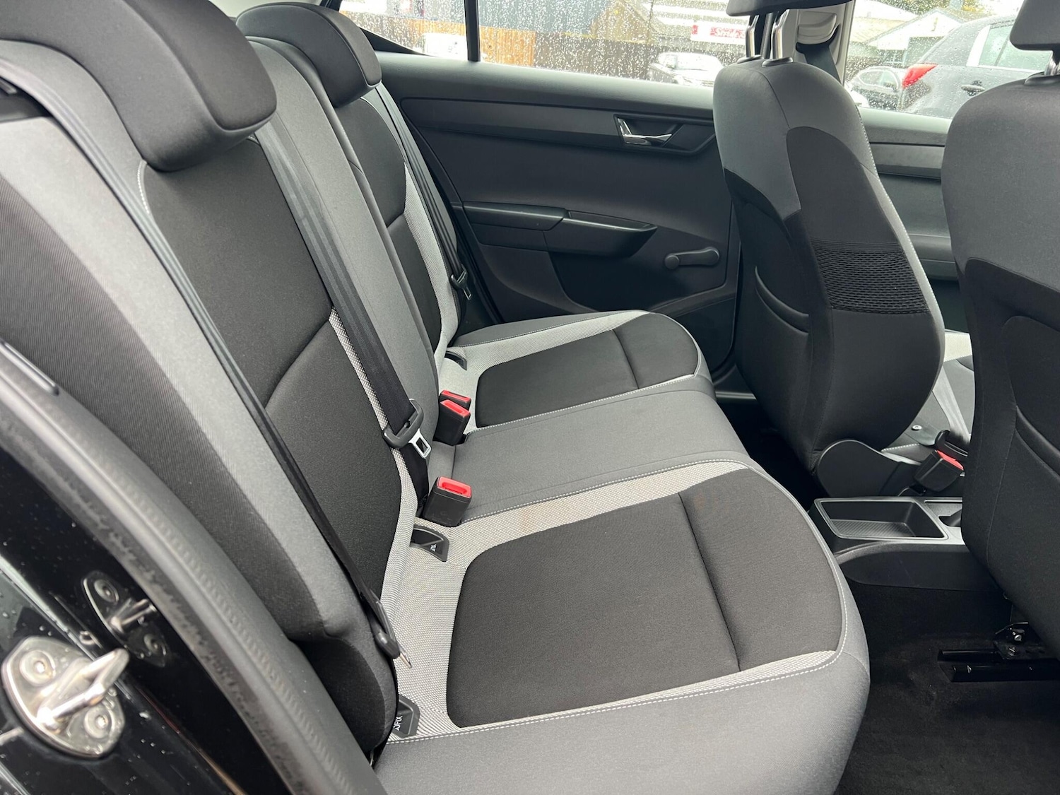 Used Skoda Fabia 2015 for sale - 76456835: Photo 14