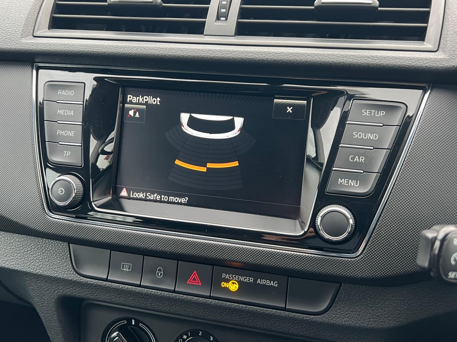 Used Skoda Fabia 2015 for sale - 76456835: Photo 21