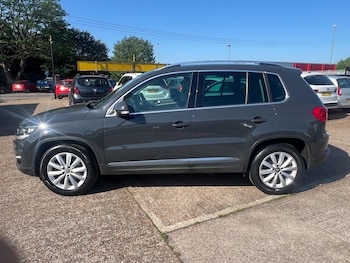 Used Volkswagen Tiguan 2015 for sale - 78859797: Photo