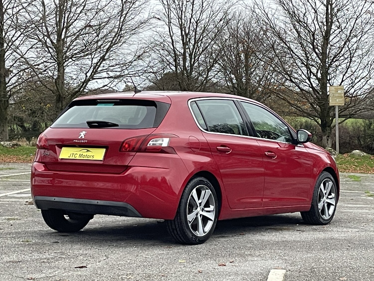 Used Peugeot 308 2014 for sale - 76571244: Photo 18