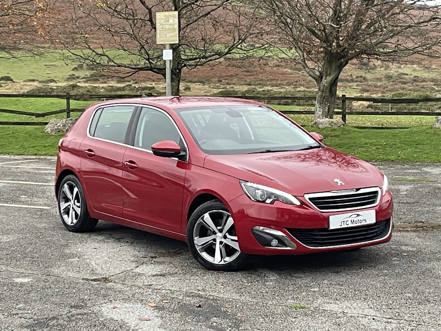 Used Peugeot 308 2014 for sale - 76571244: Photo 6