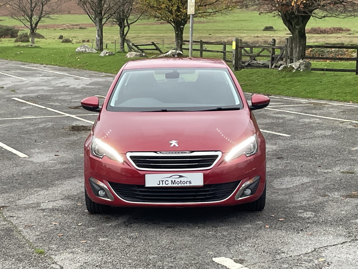 Used Peugeot 308 2014 for sale - 76571244: Photo 8