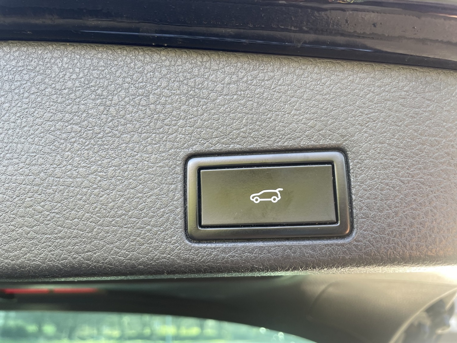 Used Volkswagen Touareg 2016 for sale - 76884799: Photo 26