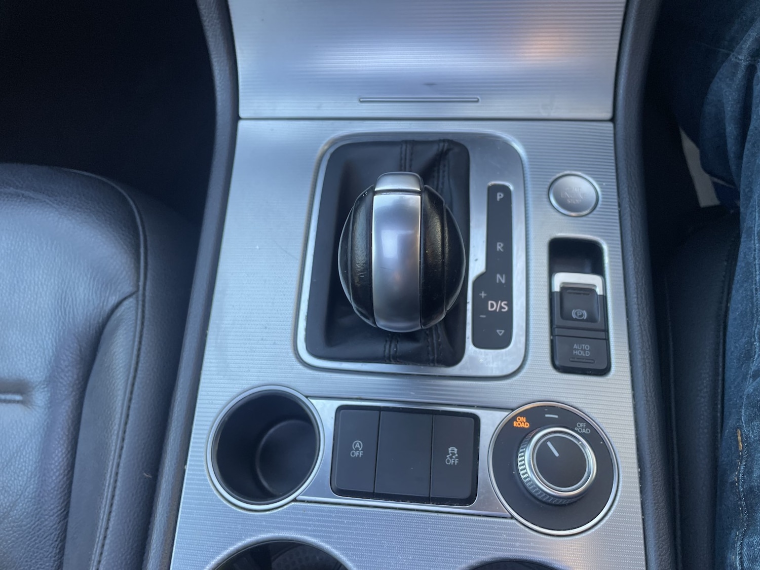 Used Volkswagen Touareg 2016 for sale - 76884799: Photo 35