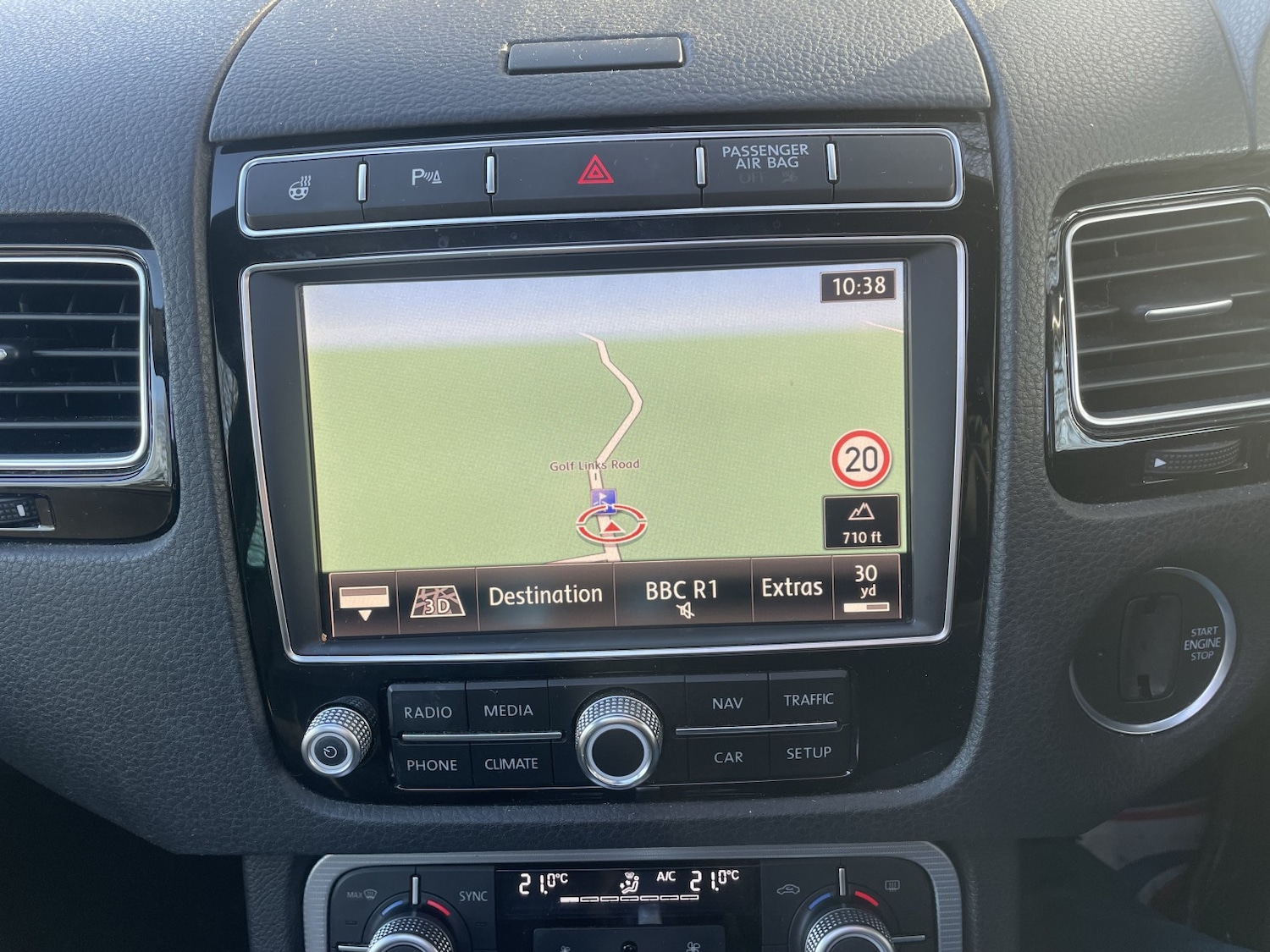 Used Volkswagen Touareg 2016 for sale - 76884799: Photo 36