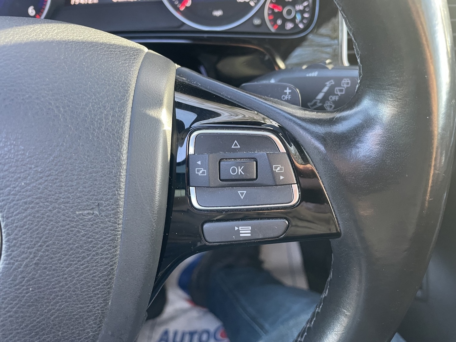 Used Volkswagen Touareg 2016 for sale - 76884799: Photo 38