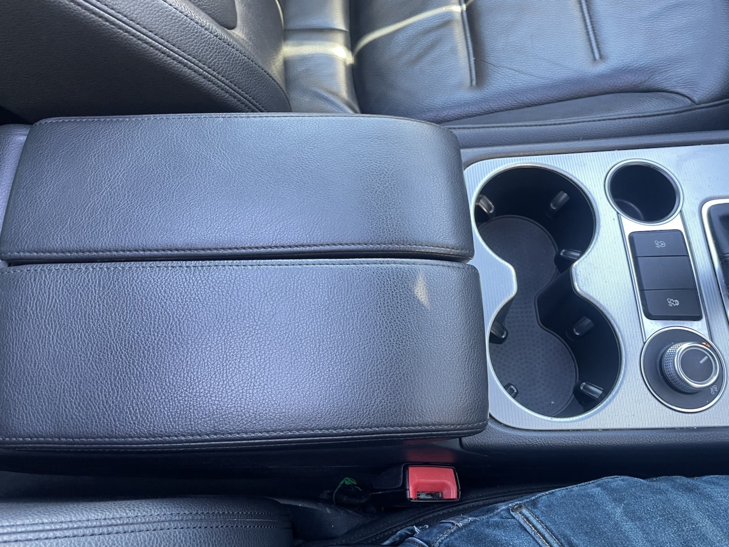 Used Volkswagen Touareg 2016 for sale - 76884799: Photo 41