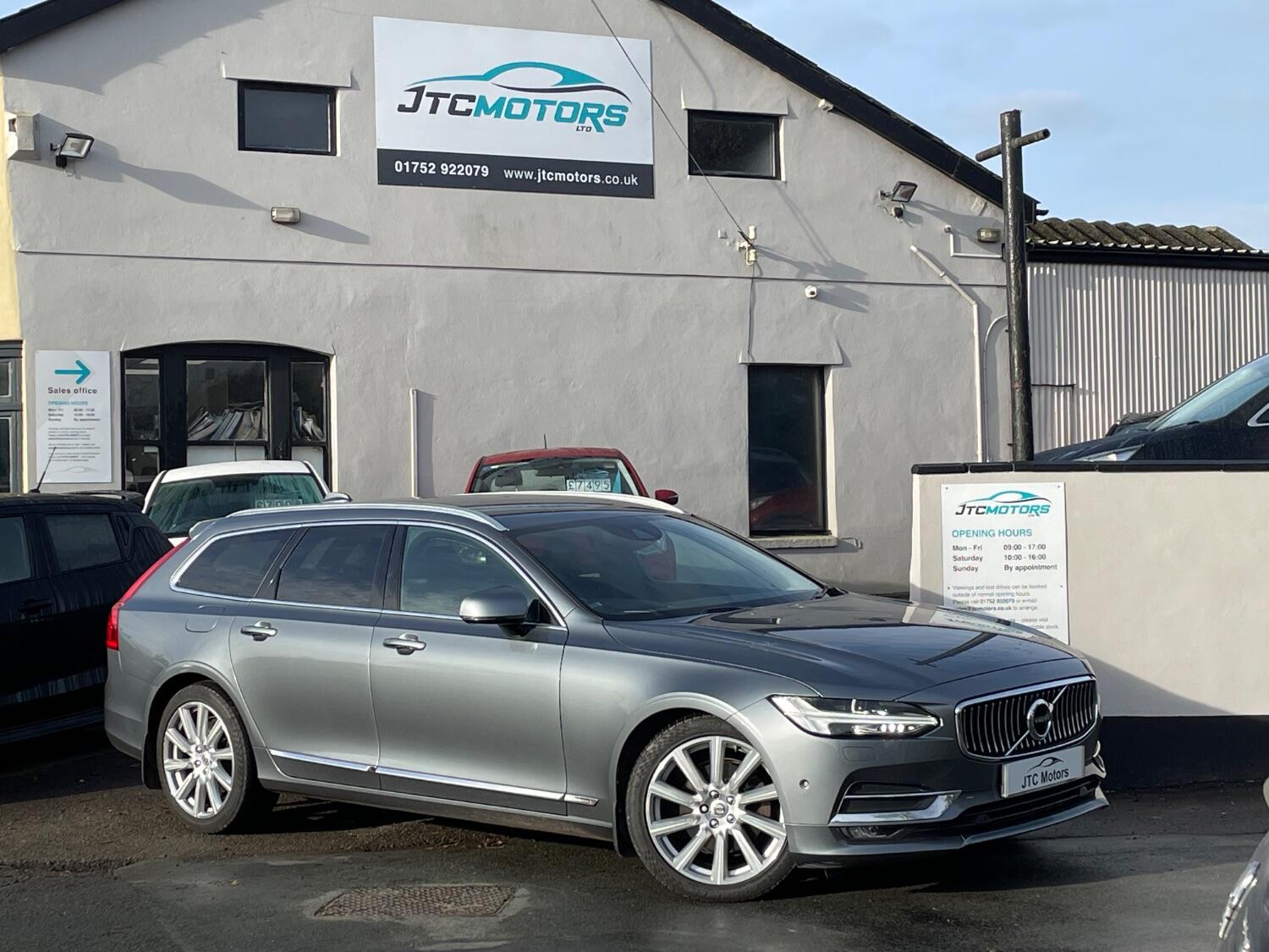 Used Volvo V90 2017 for sale - 76340338: Photo 1