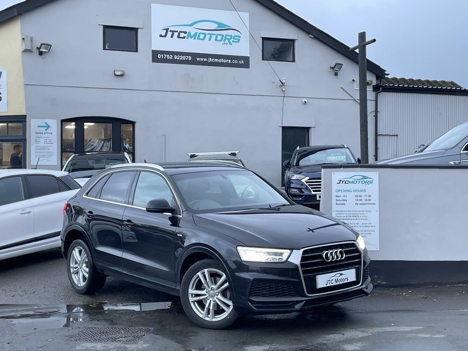 Used Audi Q3 2018 for sale - 76430901: Photo 1