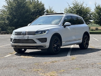 Used Volkswagen Touareg 2015 for sale - 79467662: Photo
