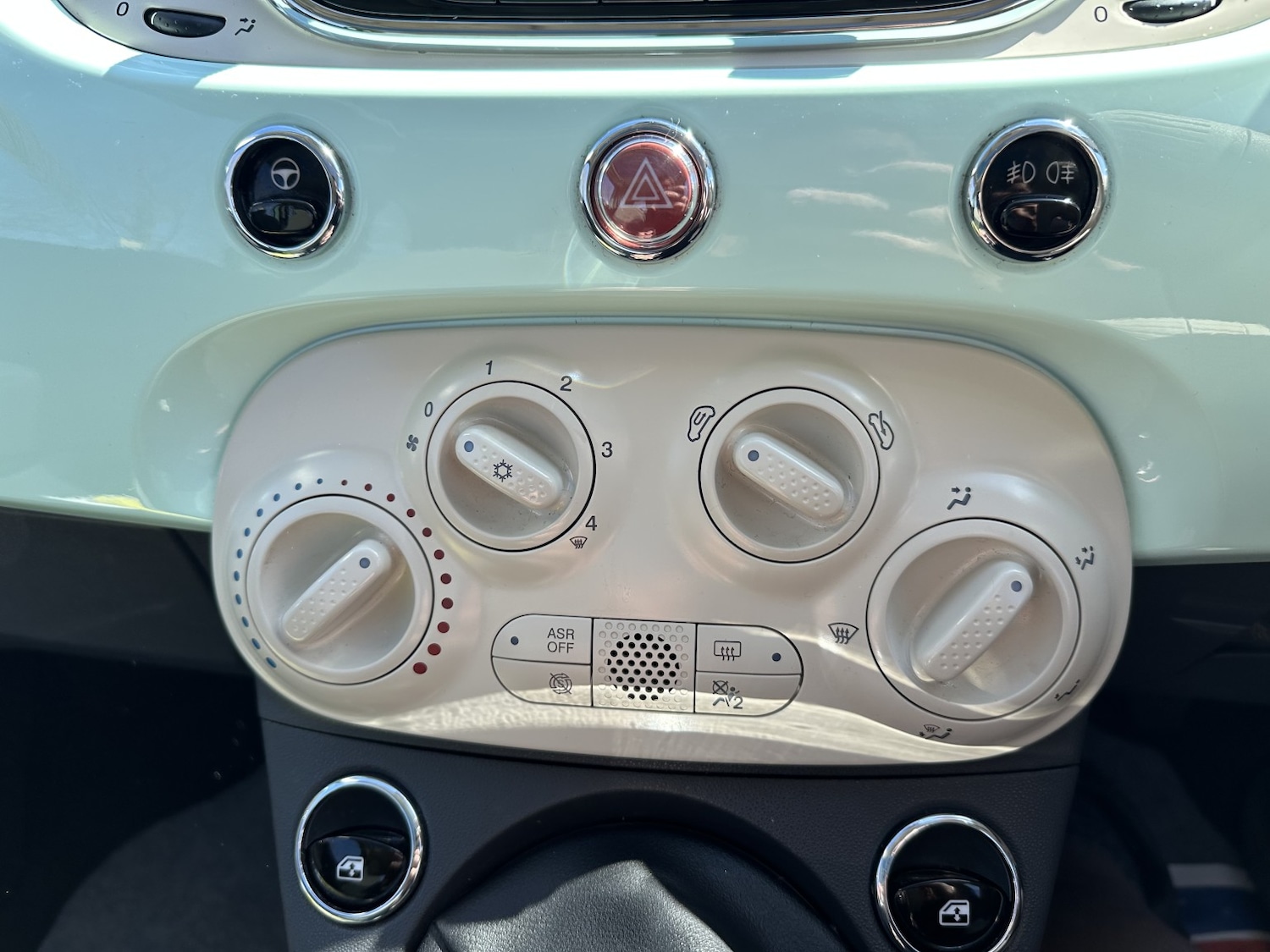 Used Fiat 500 2018 for sale - 78105969: Photo 29