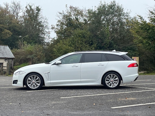 Used Jaguar XF 2014 for sale - 76198240: Photo 11