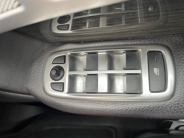 Used Jaguar XF 2014 for sale - 76198240: Photo 30