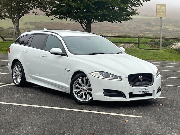 Used Jaguar XF 2014 for sale - 76198240: Photo 6