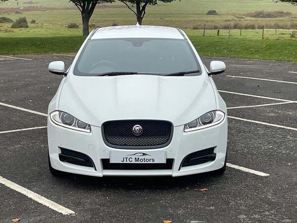 Used Jaguar XF 2014 for sale - 76198240: Photo 8