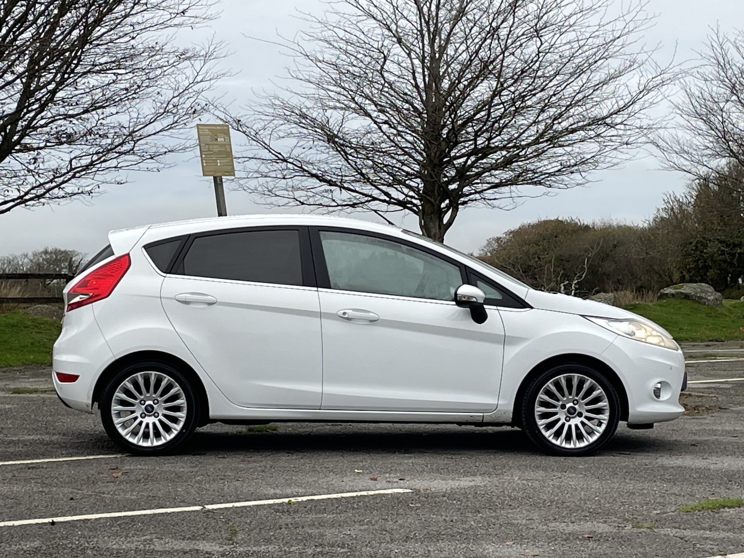 Used Ford Fiesta 2012 for sale - 76536723: Photo 20