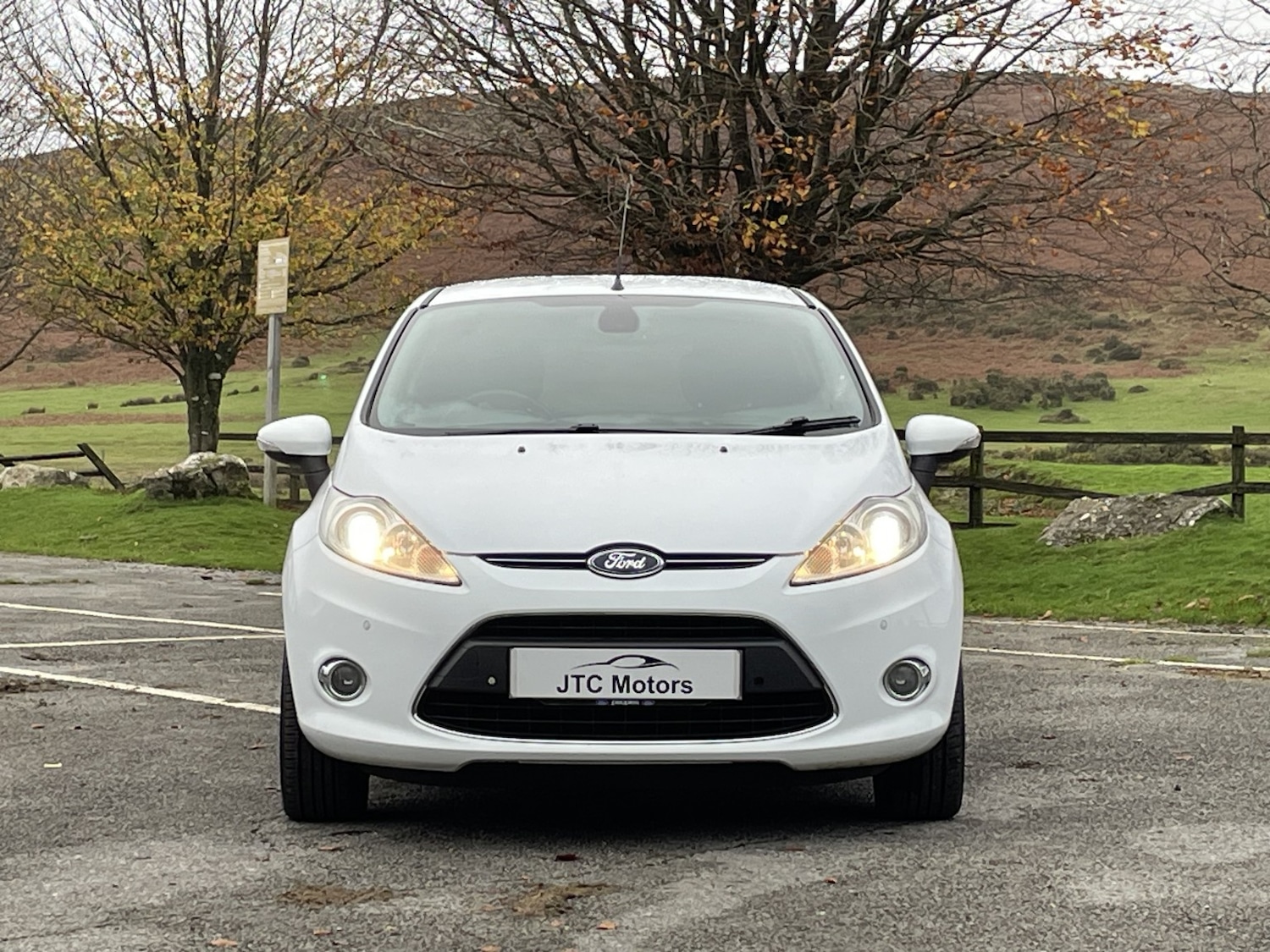Used Ford Fiesta 2012 for sale - 76536723: Photo 8