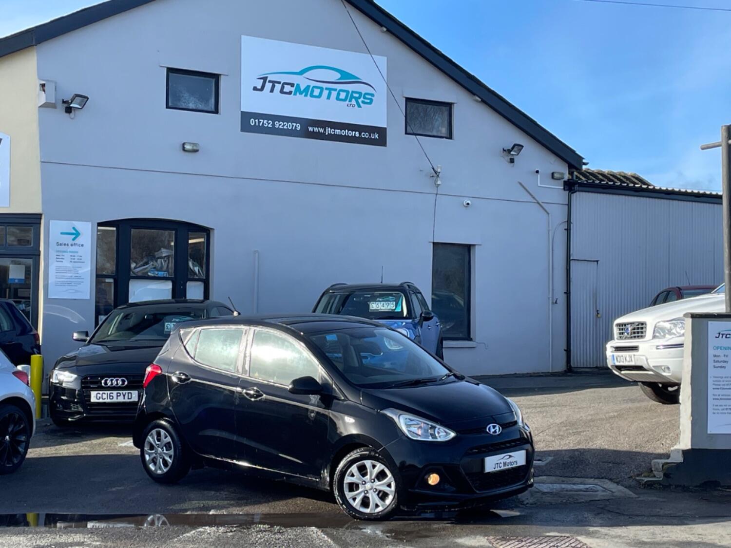 Used Hyundai i10 2014 for sale - 77735807: Photo 1