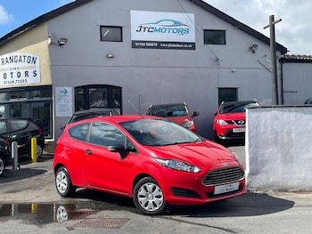 Used Ford Fiesta 2014 for sale - 75898600: Photo