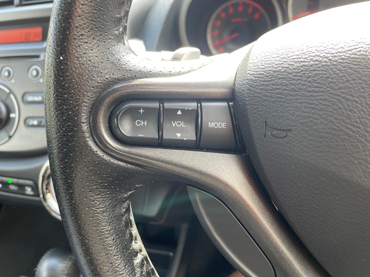 Used Honda Jazz 2013 for sale - 75706100: Photo 28