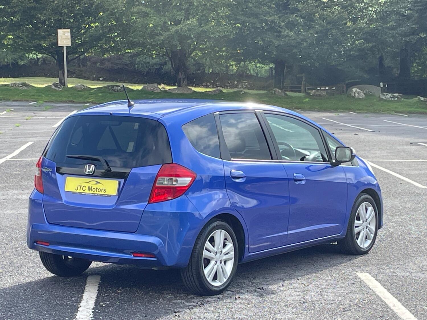 Used Honda Jazz 2013 for sale - 75706100: Photo 3