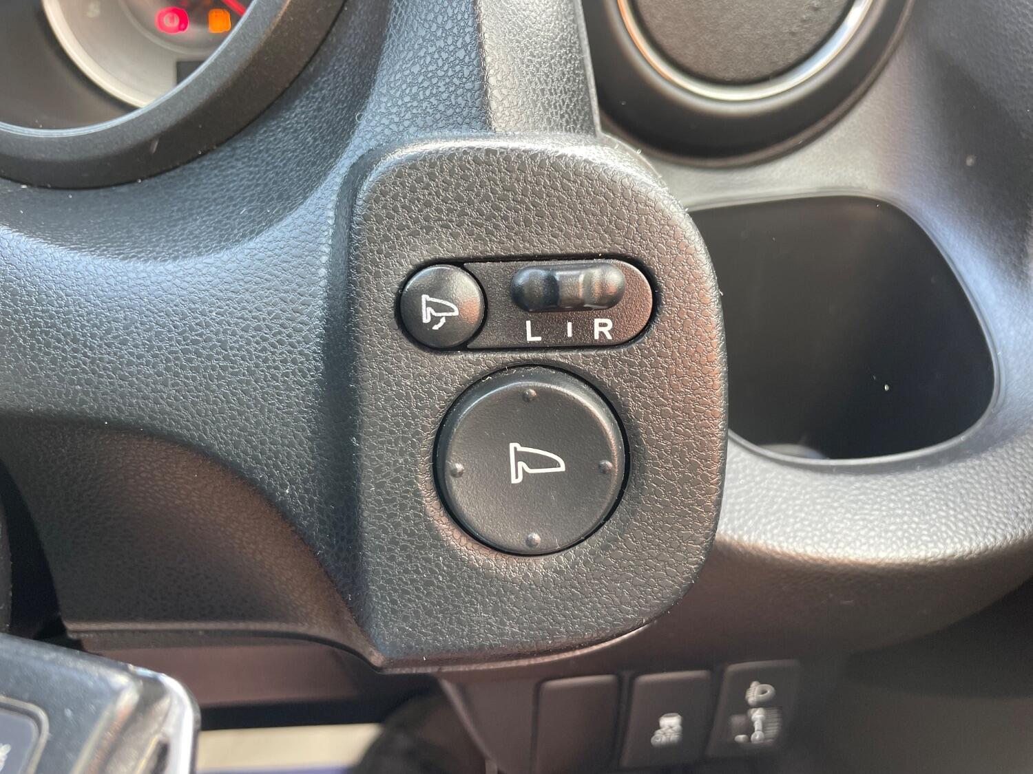 Used Honda Jazz 2013 for sale - 75706100: Photo 33