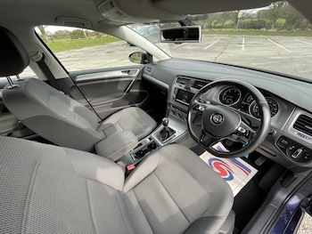 Used Volkswagen Golf 2014 for sale - 77465815: Photo