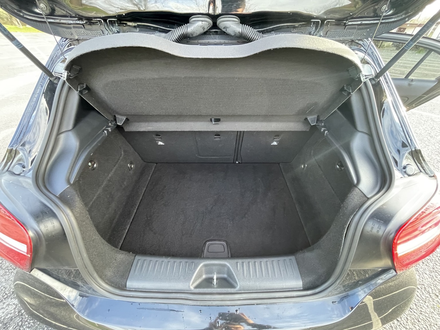 Used Mercedes-Benz A-Class 2015 for sale - 76935331: Photo 24