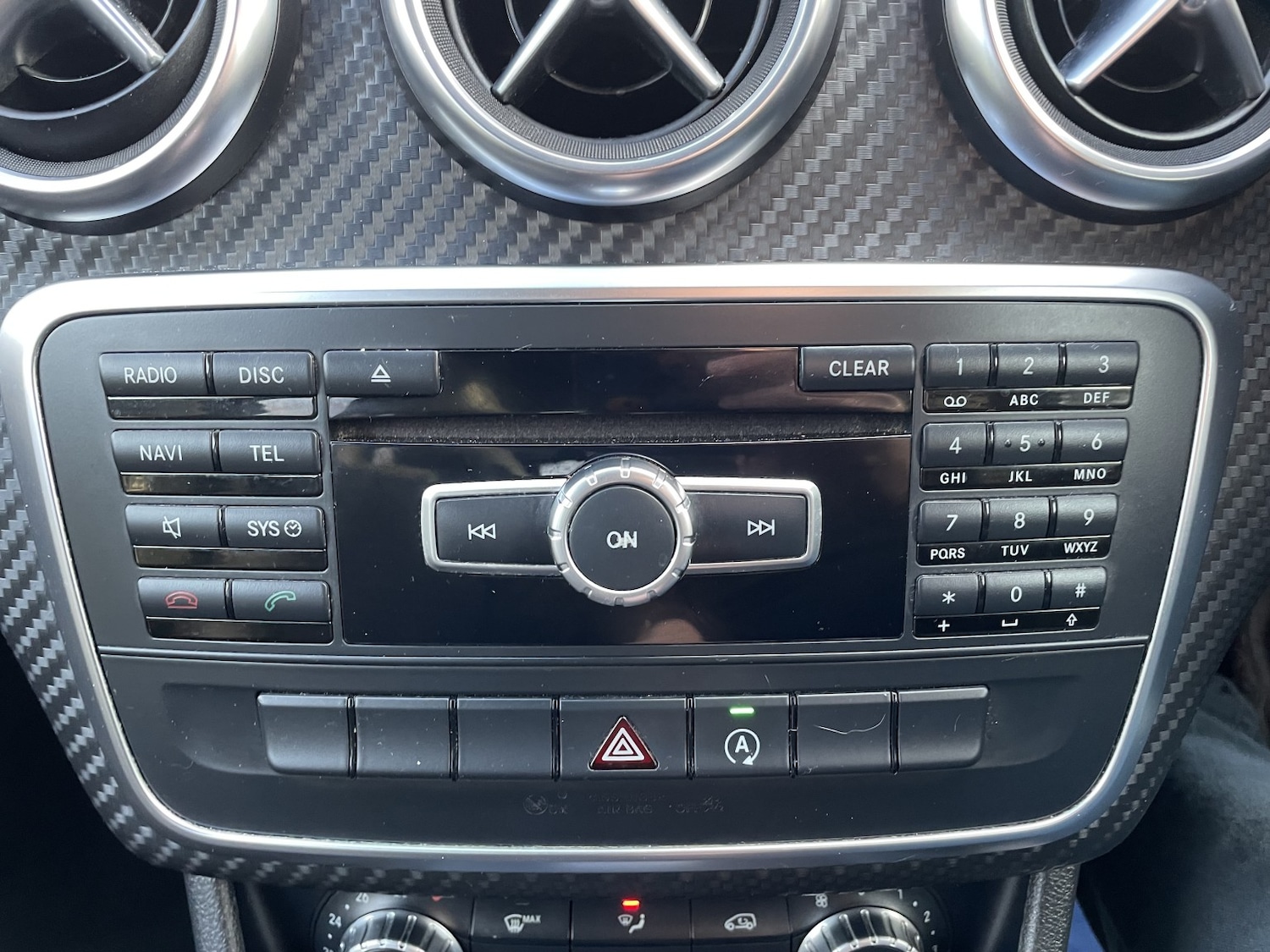 Used Mercedes-Benz A-Class 2015 for sale - 76935331: Photo 31
