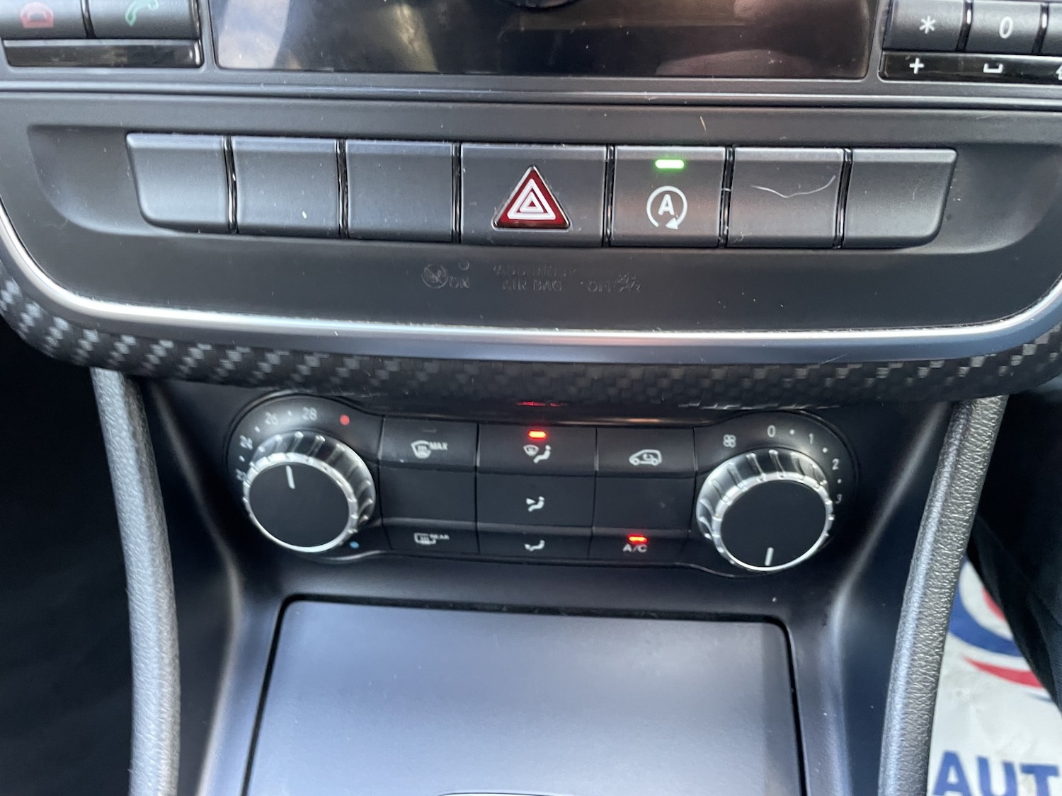 Used Mercedes-Benz A-Class 2015 for sale - 76935331: Photo 35