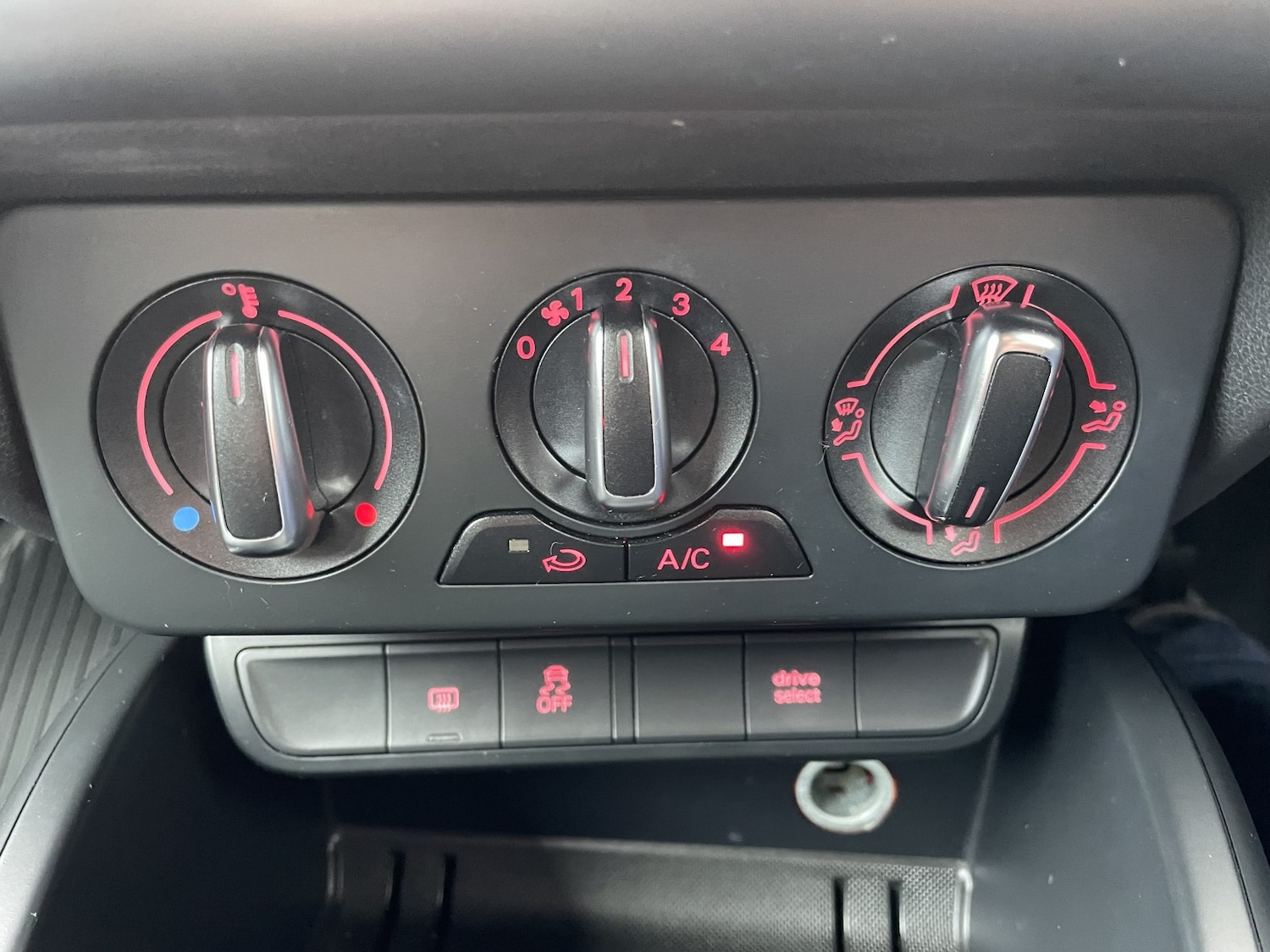 Used Audi A1 2016 for sale - 77687613: Photo 26