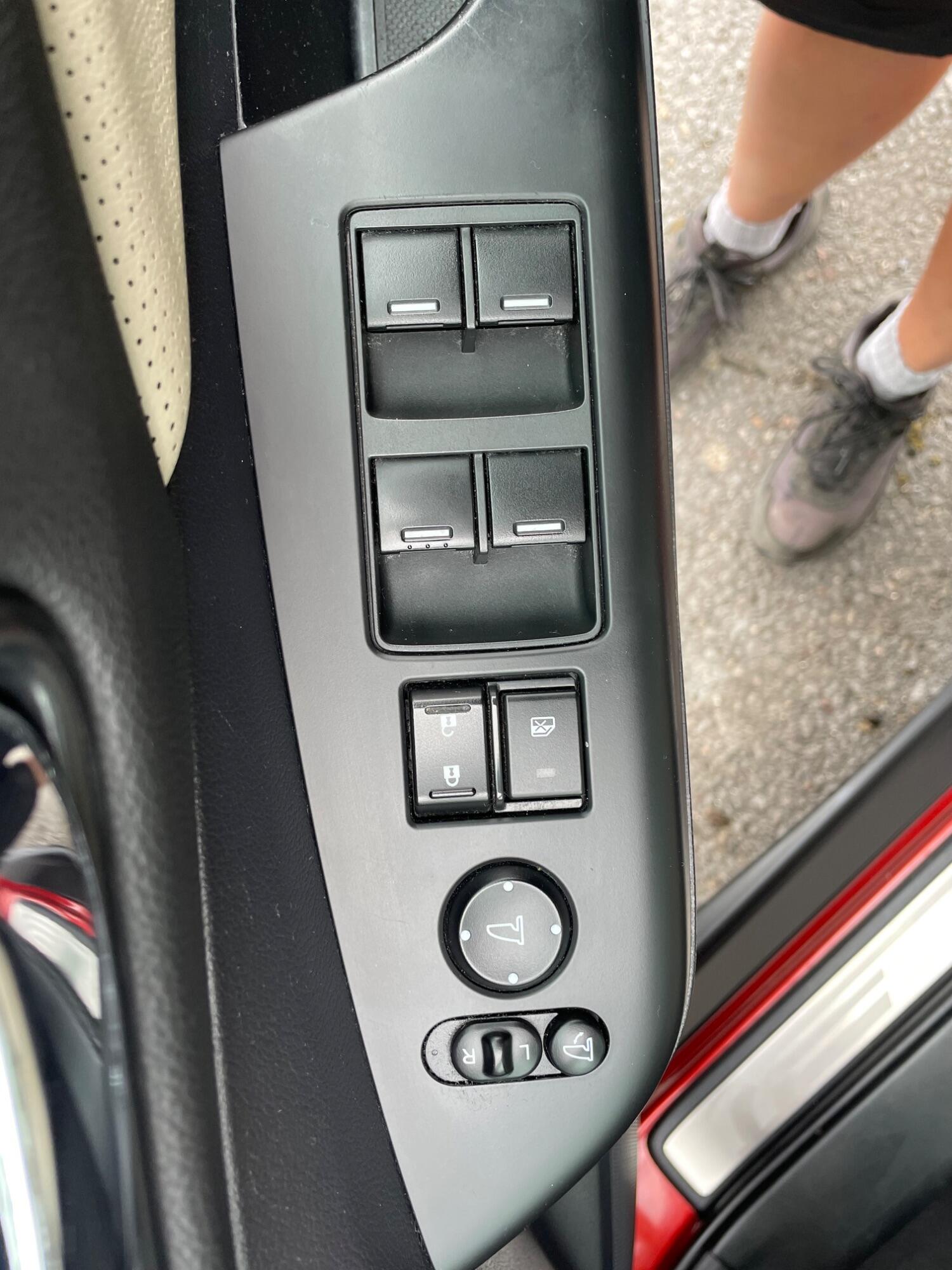 Used Honda CR-V 2017 for sale - 76268606: Photo 28