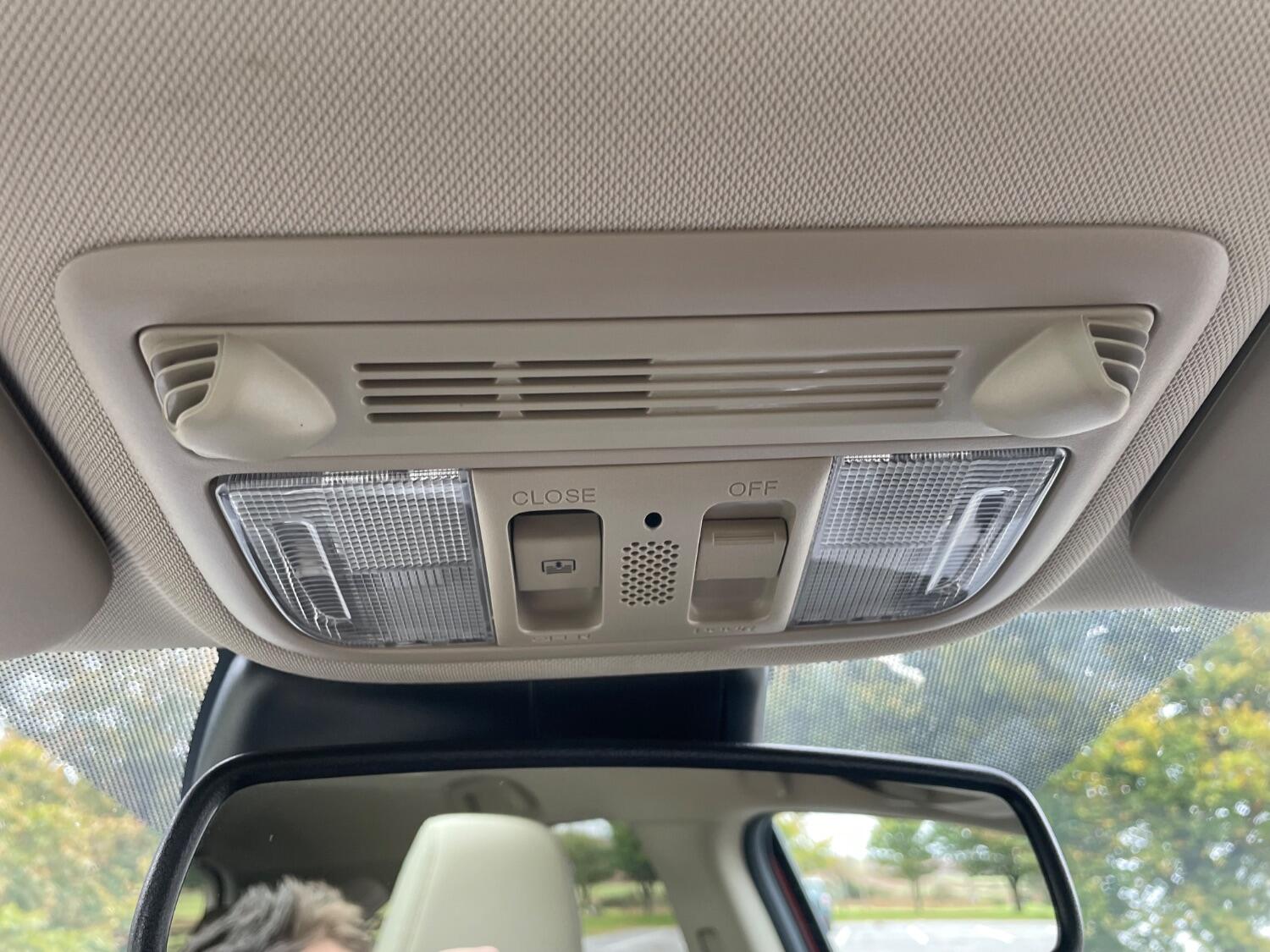 Used Honda CR-V 2017 for sale - 76268606: Photo 35