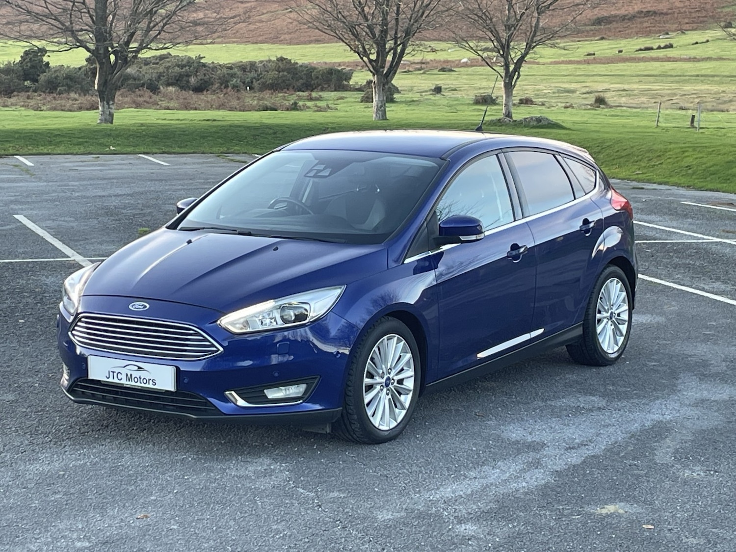 Used Ford Focus 2016 for sale - 76547922: Photo 2
