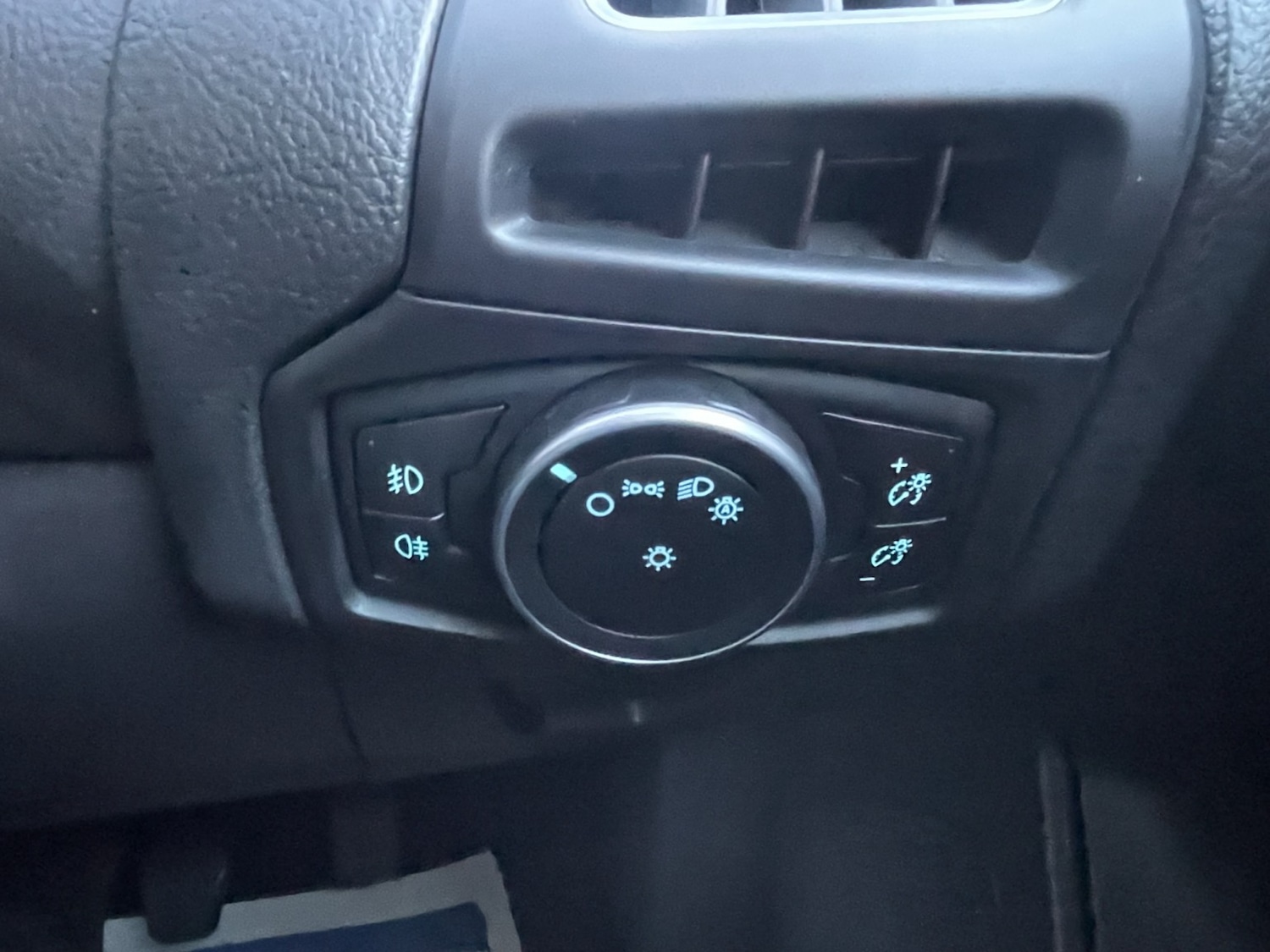 Used Ford Focus 2016 for sale - 76547922: Photo 35