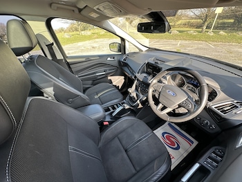 Used Ford C-Max 2016 for sale - 77836949: Photo