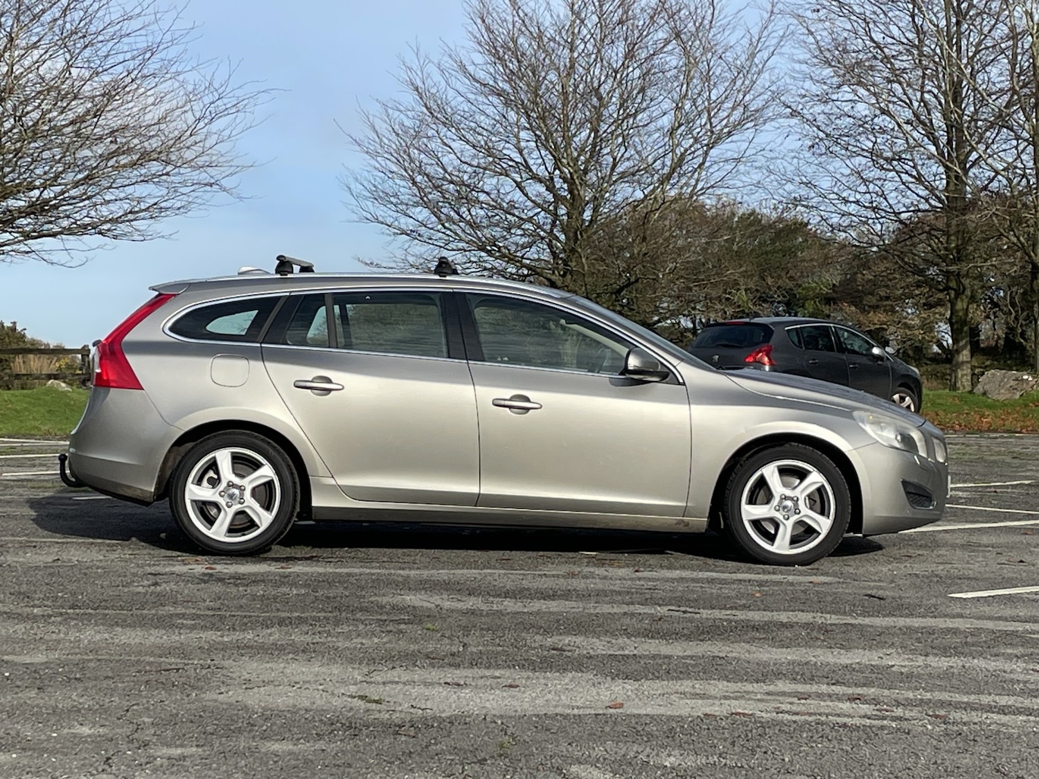 Used Volvo V60 2011 for sale - 76387278: Photo 18