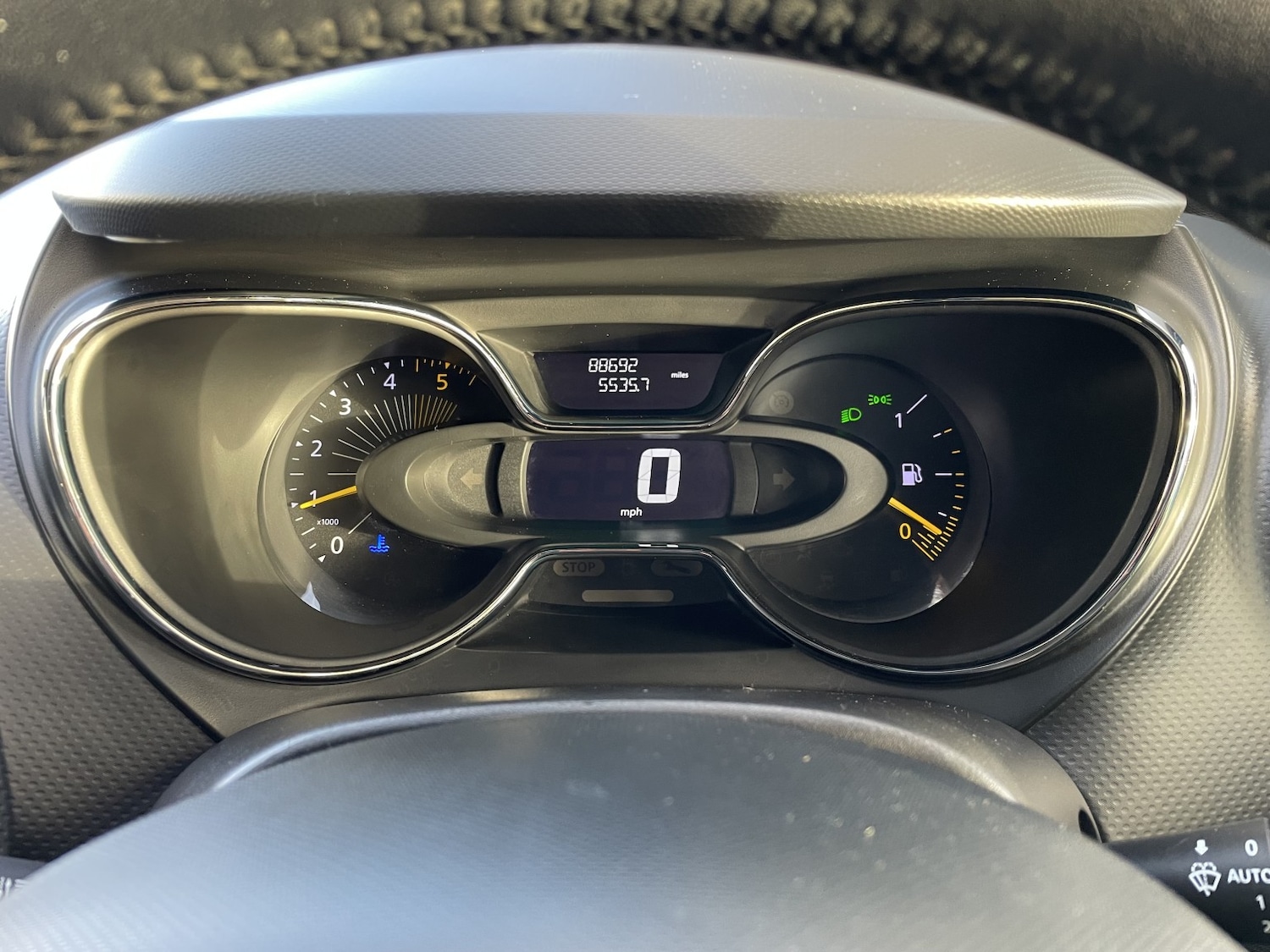 Used Renault Captur 2015 for sale - 77008137: Photo 27