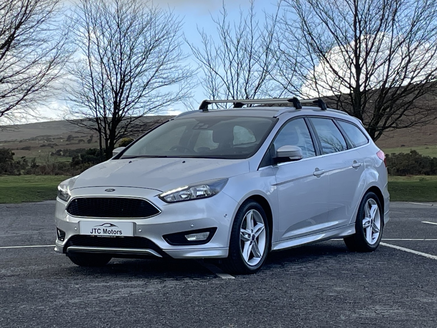 Used Ford Focus 2015 for sale - 77453370: Photo 2