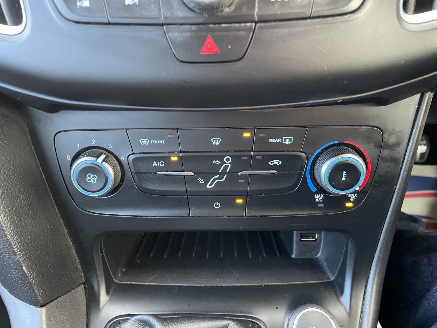 Used Ford Focus 2015 for sale - 77453370: Photo 32