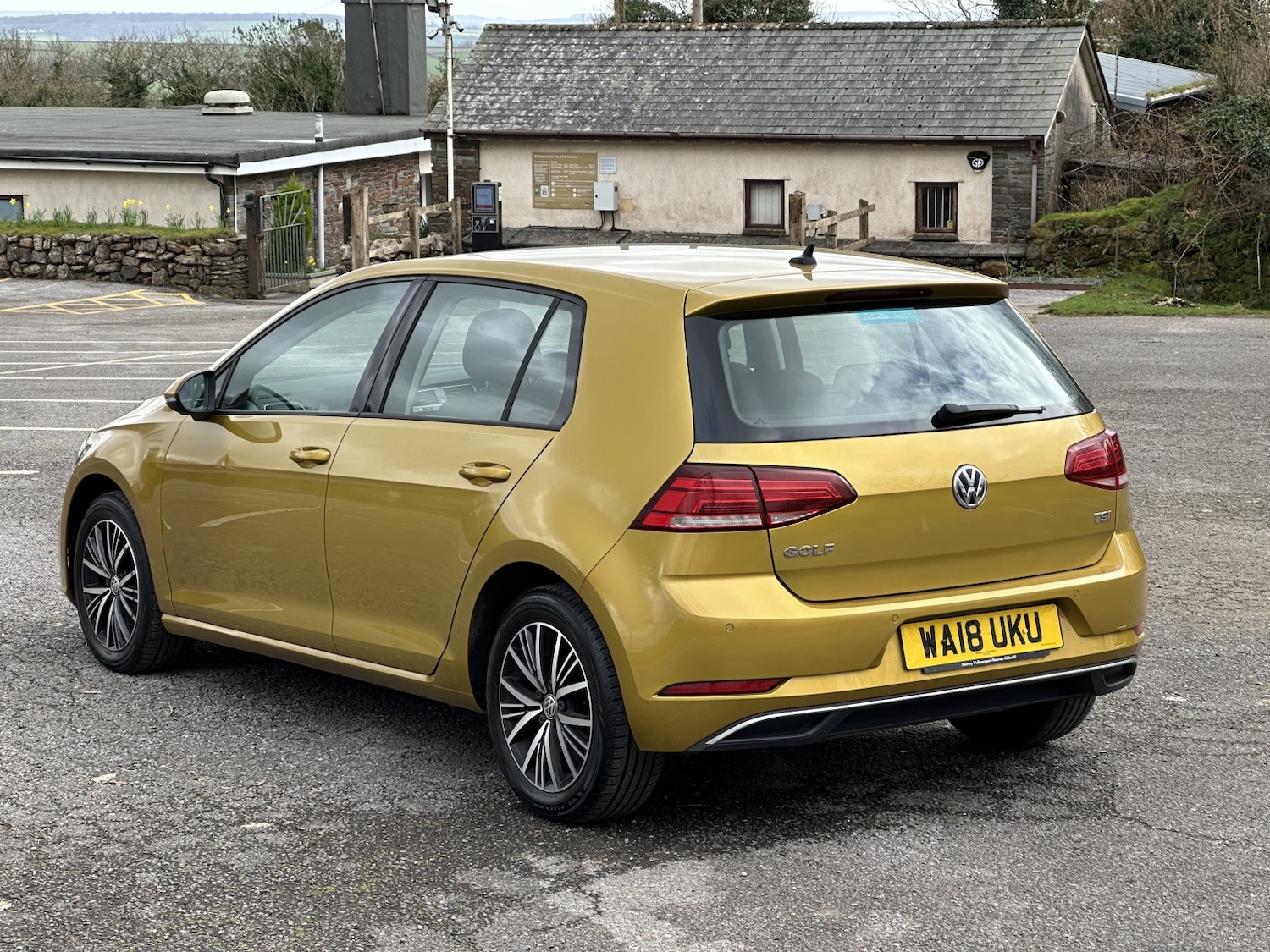 Used Volkswagen Golf 2018 for sale - 77675715: Photo 13