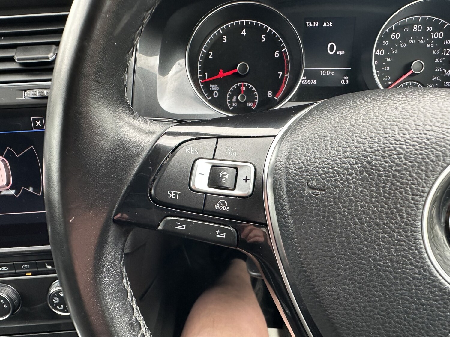 Used Volkswagen Golf 2018 for sale - 77675715: Photo 35