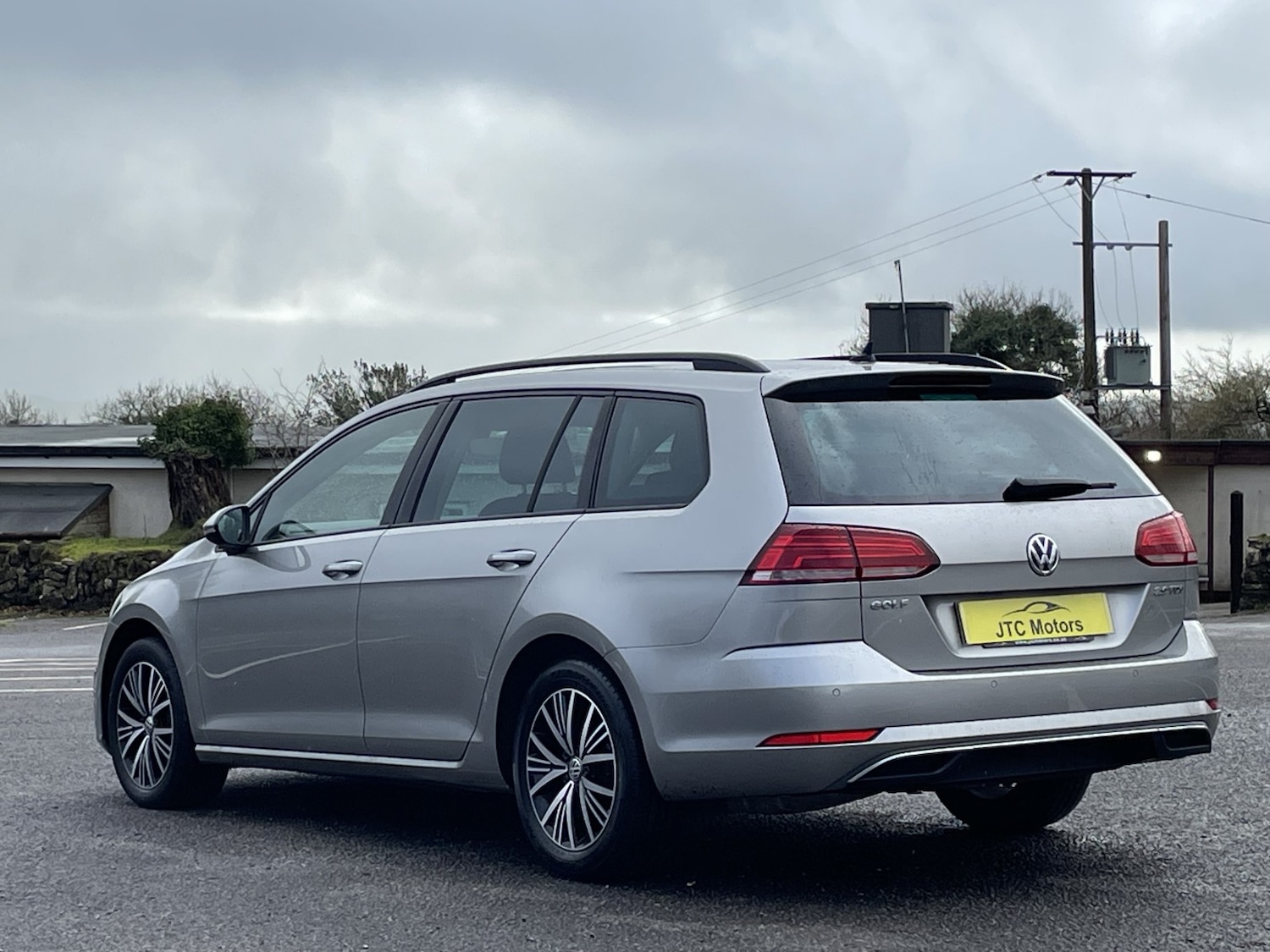 Used Volkswagen Golf 2017 for sale - 77465153: Photo 14