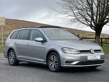 Used Volkswagen Golf 2017 for sale - 77465153: Photo