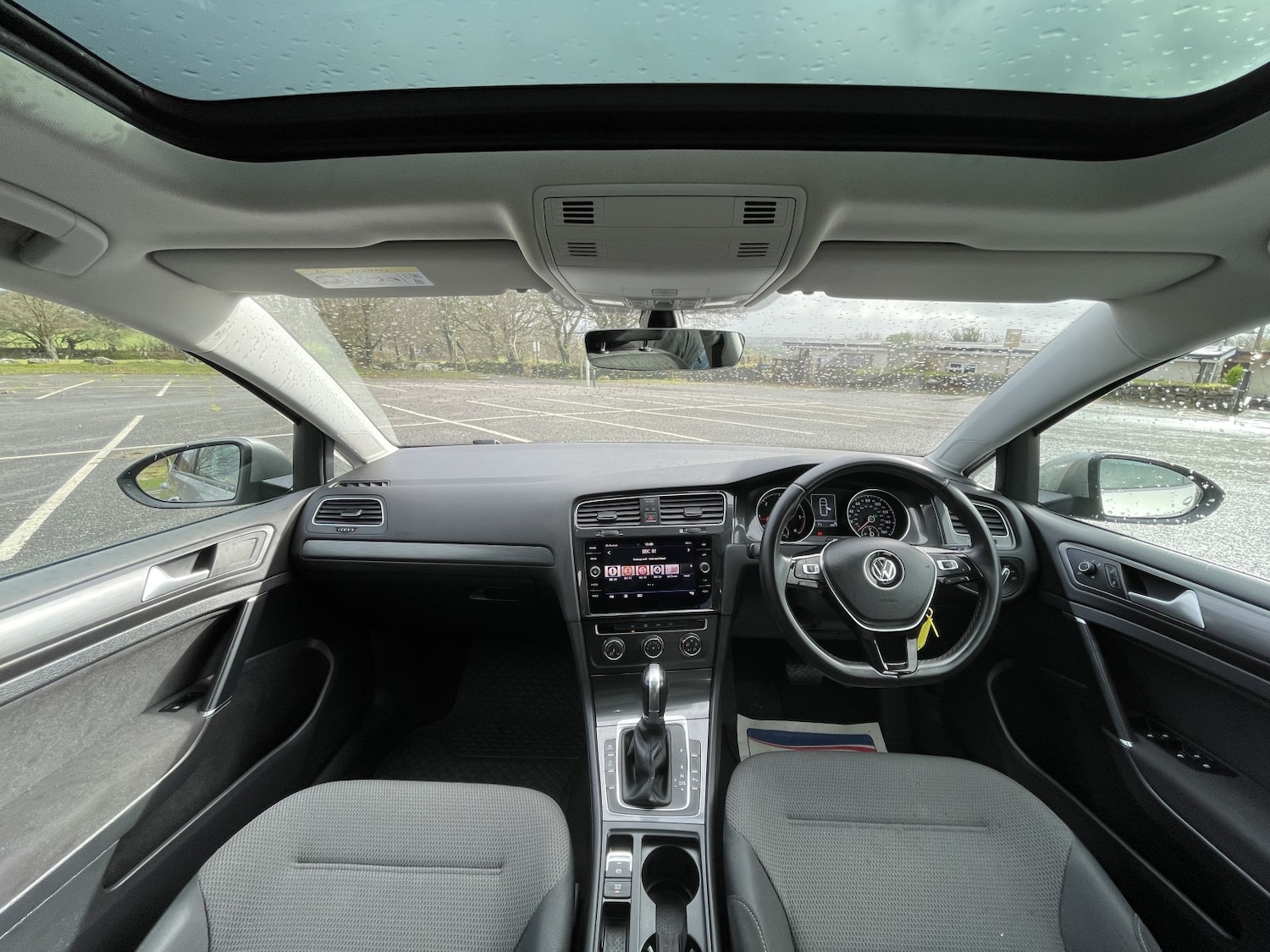 Used Volkswagen Golf 2017 for sale - 77465153: Photo 26