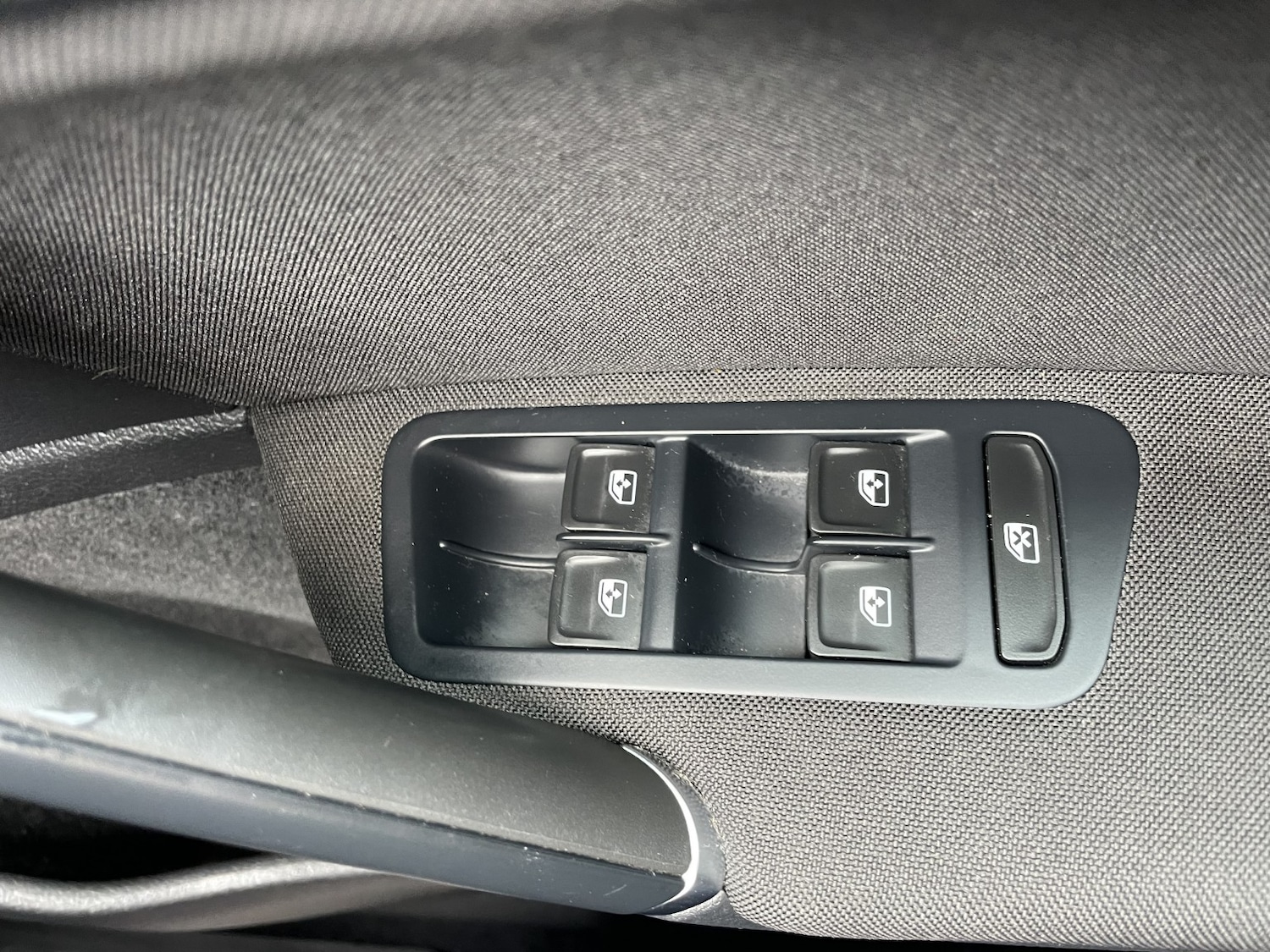 Used Volkswagen Golf 2017 for sale - 77465153: Photo 31