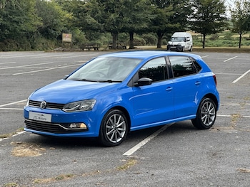 Used Volkswagen Polo 2015 for sale - 79379033: Photo