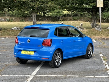 Used Volkswagen Polo 2015 for sale - 79379033: Photo