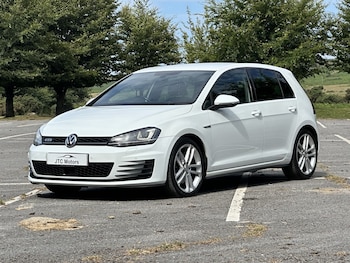 Used Volkswagen Golf 2017 for sale - 79105089: Photo